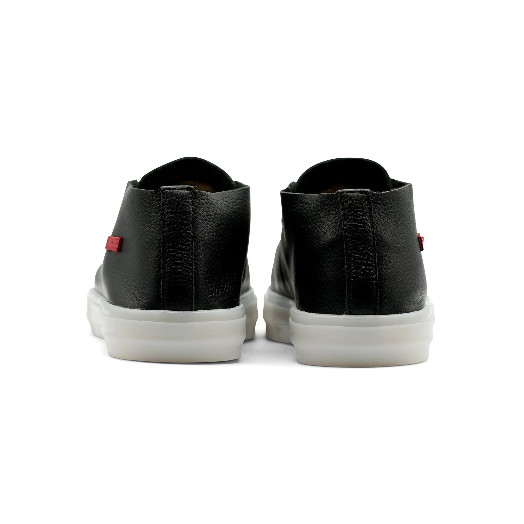 101 / Black / Milky White Translucent