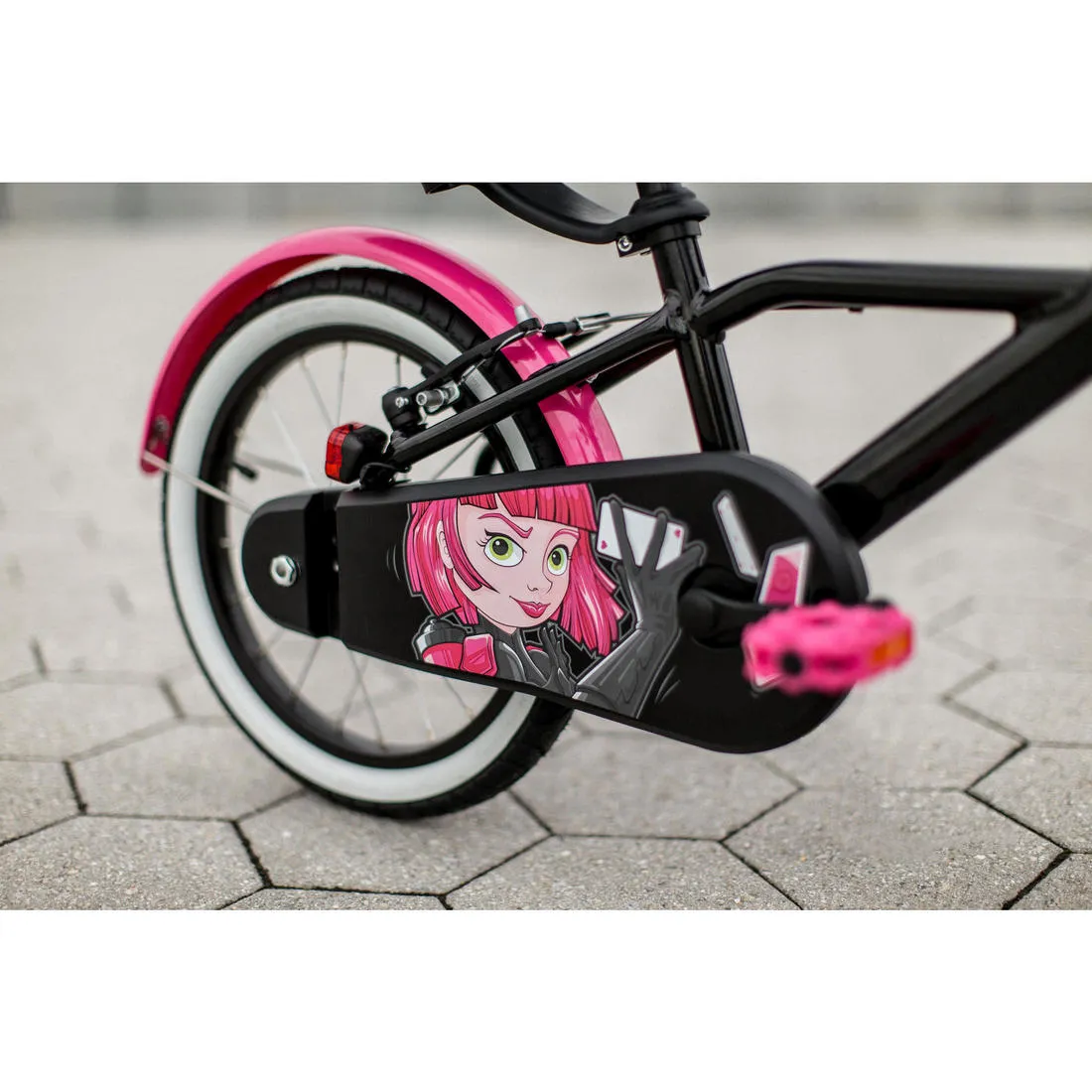900 Kids' 16-Inch Bike (4-6 Years) Spy Hero Girl