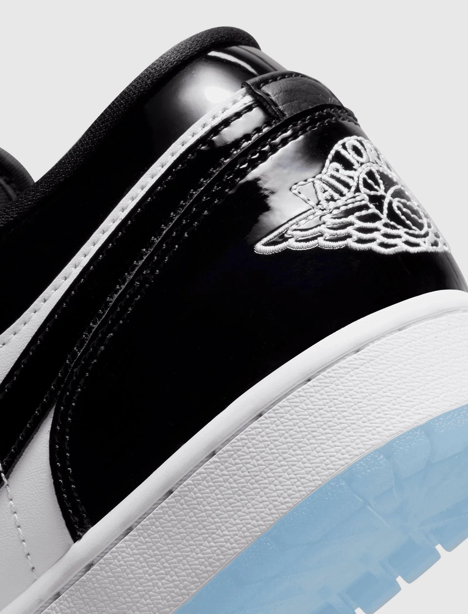 AIR JORDAN 1 LOW SE "CONCORD"