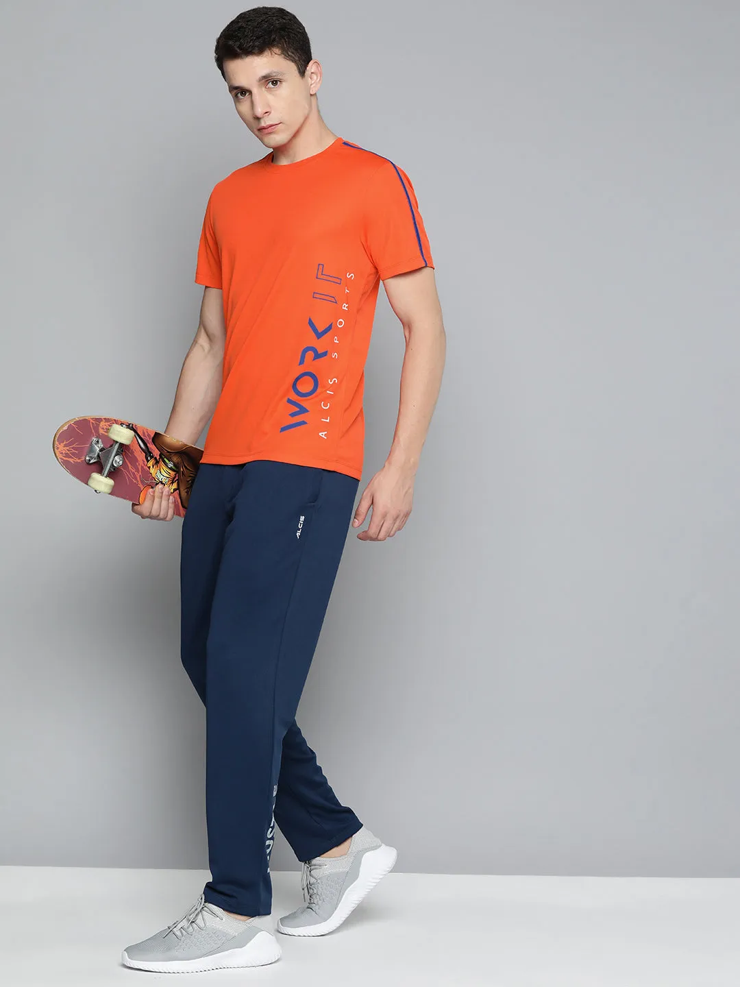 Alcis Men Typography Printed Dry Tech Slim Fit T-shirt