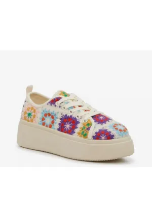 Chinese Laundry Rambling Sneaker