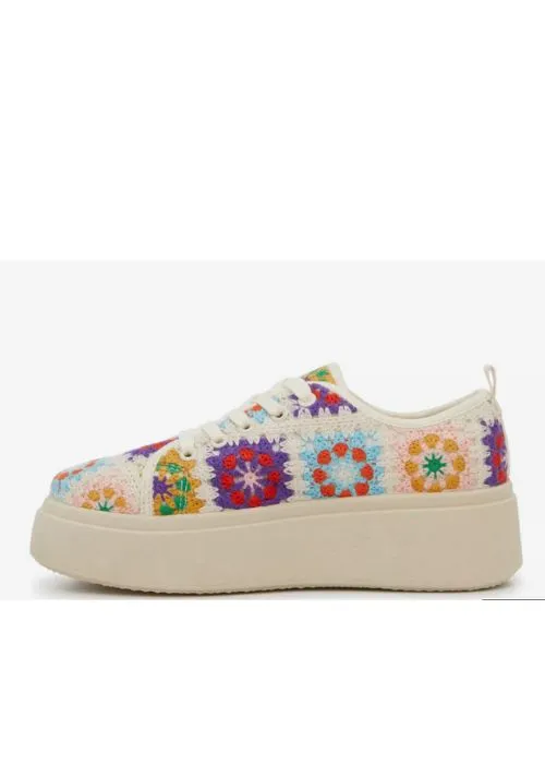 Chinese Laundry Rambling Sneaker