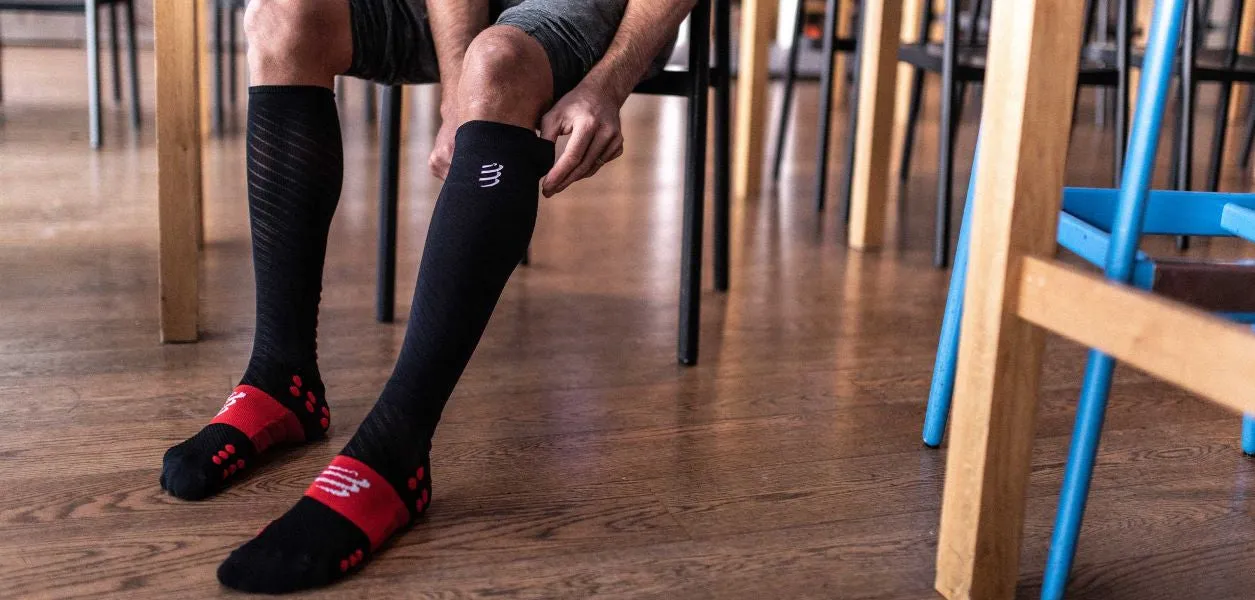 Compressport - Full Socks Recovery