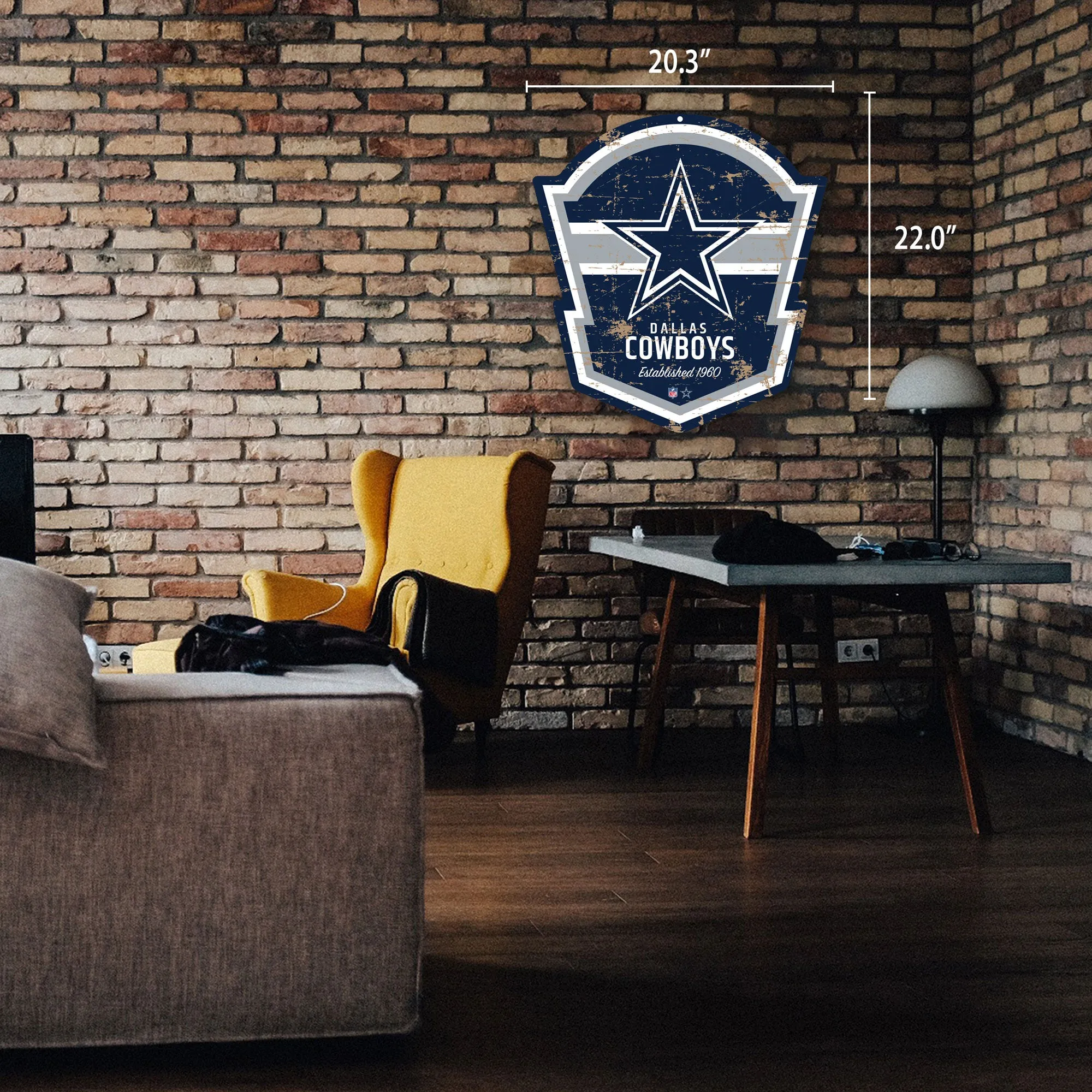 Dallas Cowboys 22" PVC Distressed Shield
