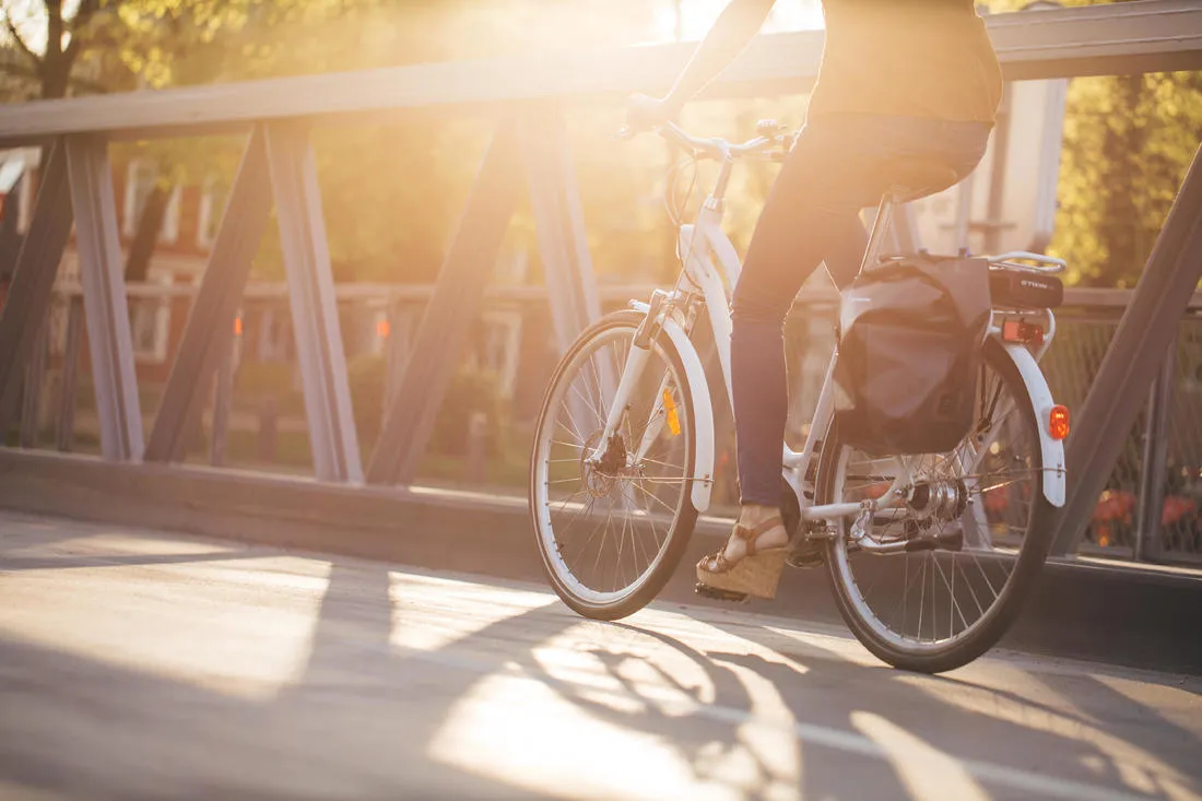 ELECTRIC CITY BIKE ELOPS 920E LOW FRAME - White