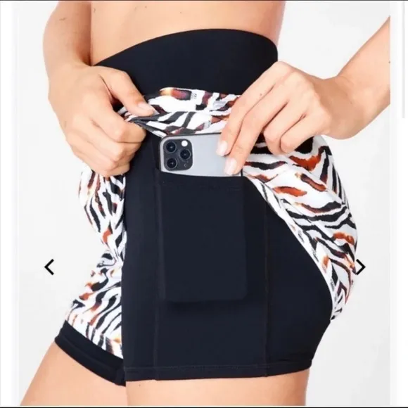 Fabletics Olesia Tiger Print Lined Running Gym Shorts​​​​​​​​​
