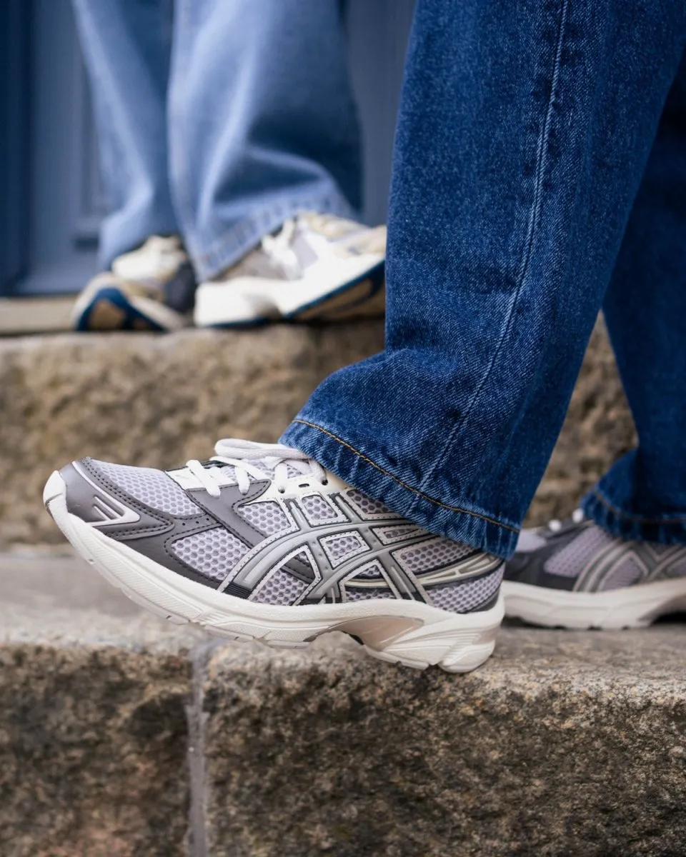 Gel-1130 - Oyster Grey/Clay Grey