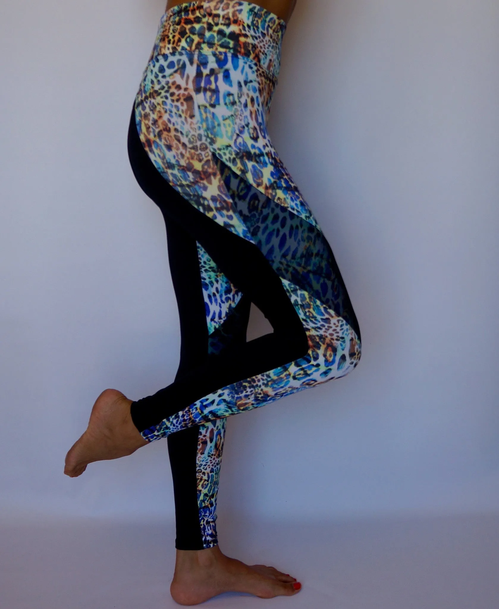 Leona Leggings with Cuts