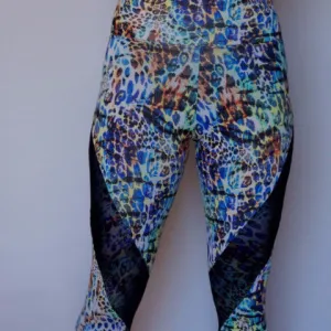Leona Leggings with Cuts