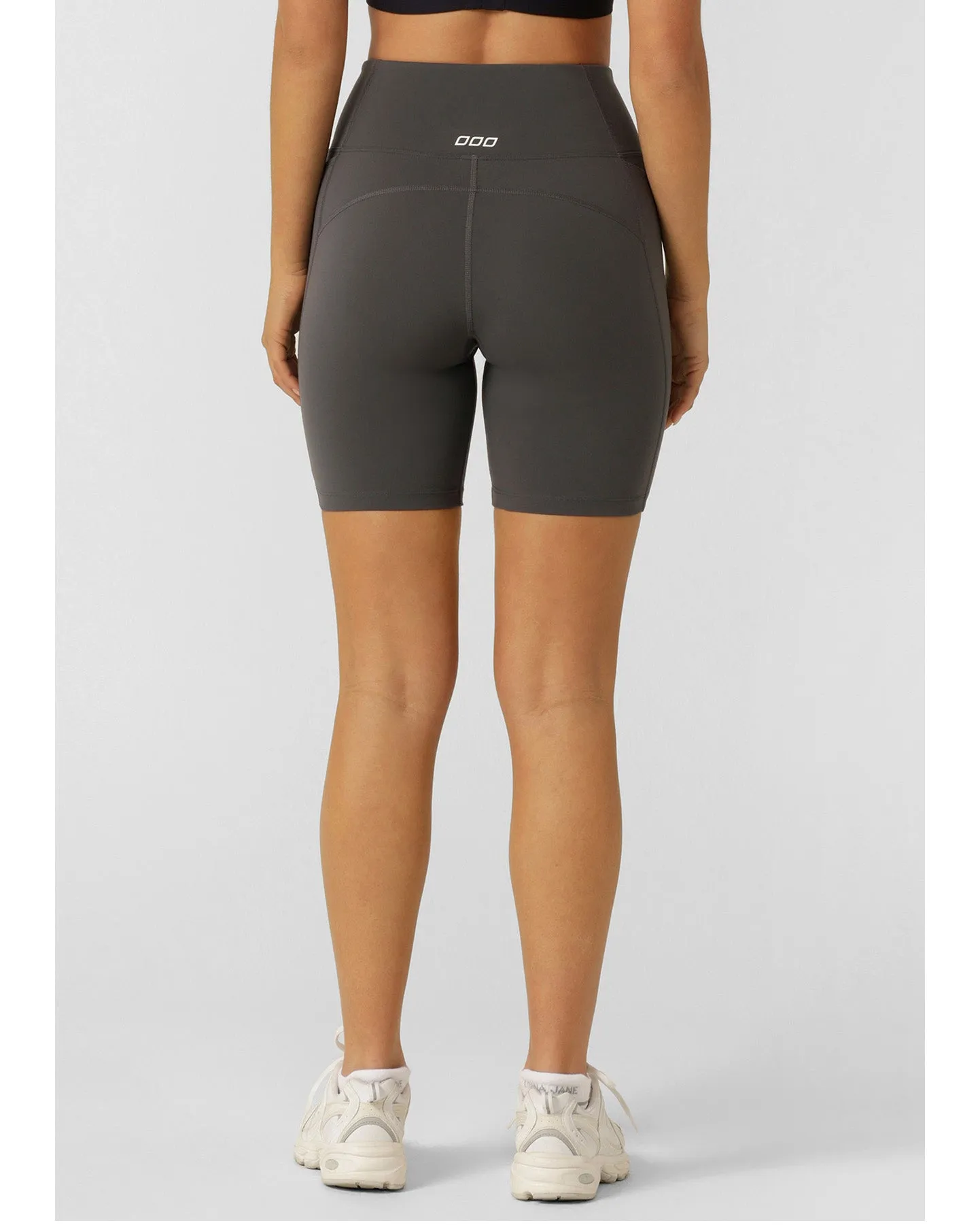 Lorna Jane Amy Phone Pocket Tech Bike Short - Titanium