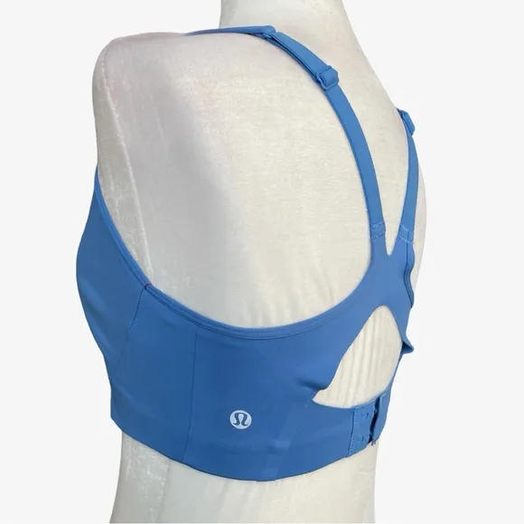 Lululemon All Powered Up Lightly Padded Medium Impact Sports Bra Blue 32DD EUC