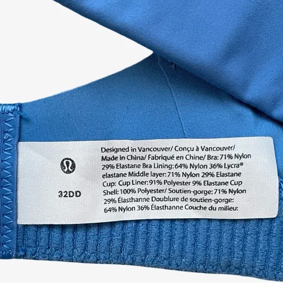 Lululemon All Powered Up Lightly Padded Medium Impact Sports Bra Blue 32DD EUC