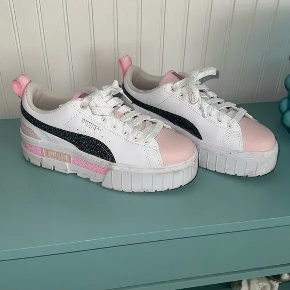 Mayze Aurora Lace Up Sneakers