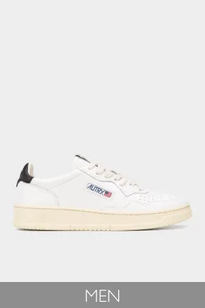 Medalist Low Leather Men Sneaker in White Black