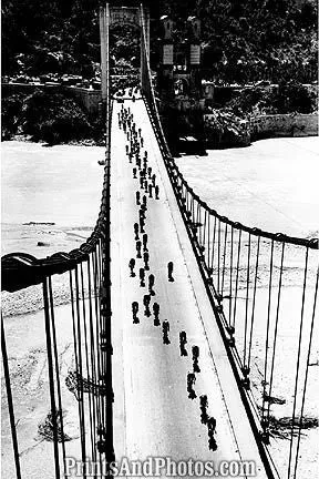 Mirabeau Bridge Tour De France  6991