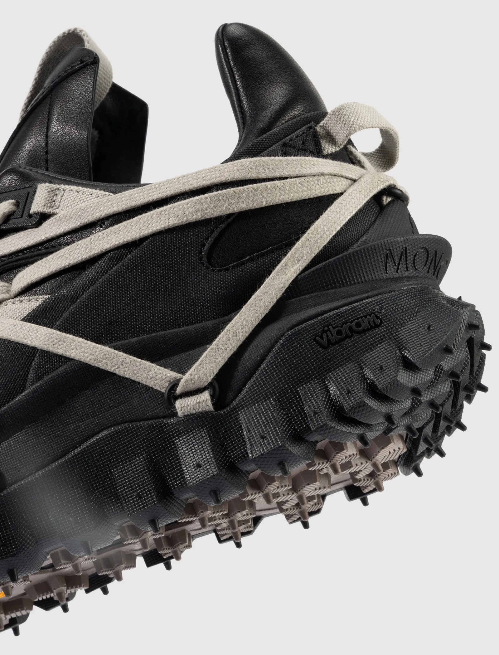 MONCLER X MEGALACE TRAILGRIP "BLACK"