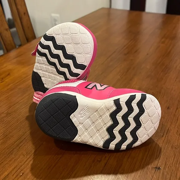 New Balance FS574RPI 574 shoes sneakers new pink Girls Toddlers Size 5