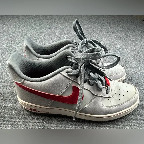 Nike Air Force 1 Gray and Red Leather Sneakers Size 7Y (8.5/9 Womens)
