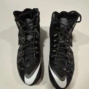 Nike Flyweave Calvin Johnson‎  cleats in size 11.
