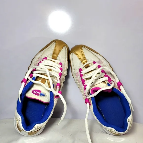 Nike Size 5.5Y Air Max 95 LE (PB&amp;J) sneakers.