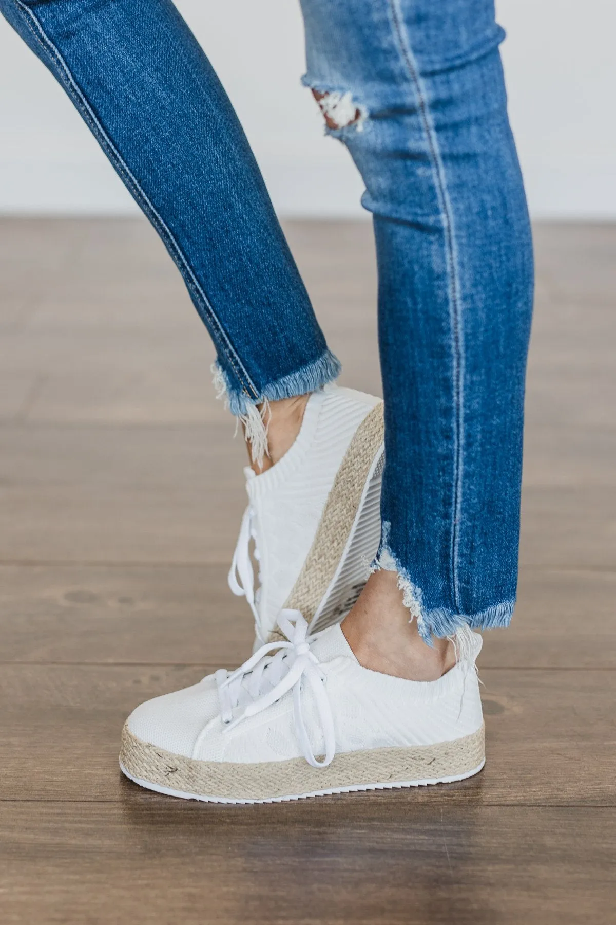 Not Rated Yaras Sneakers- White