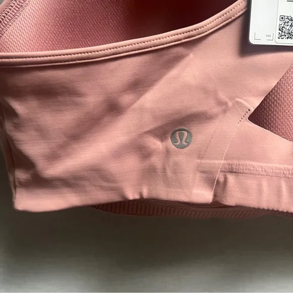 NWT Lululemon Athletica All Powered Up Bra Medium Support Sz 40C
