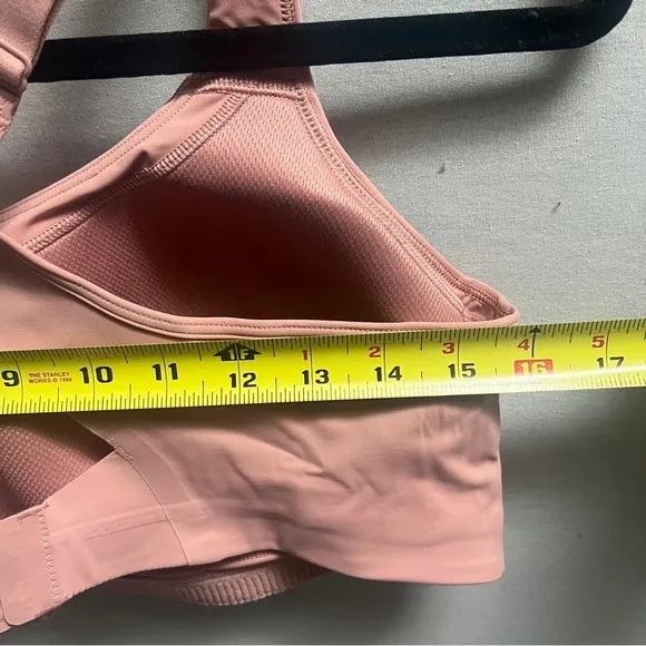 NWT Lululemon Athletica All Powered Up Bra Medium Support Sz 40C