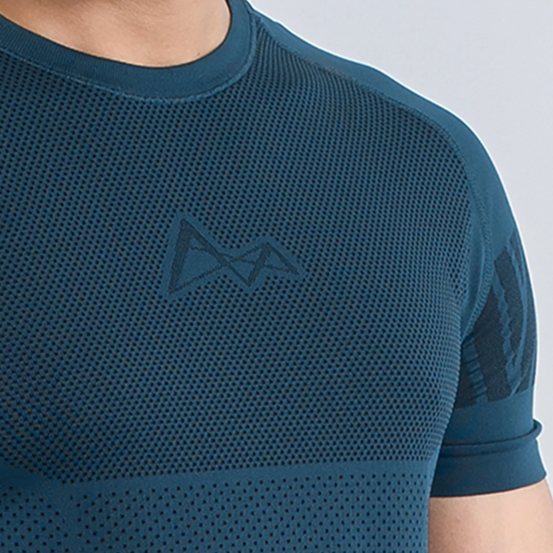 Performer T-shirt