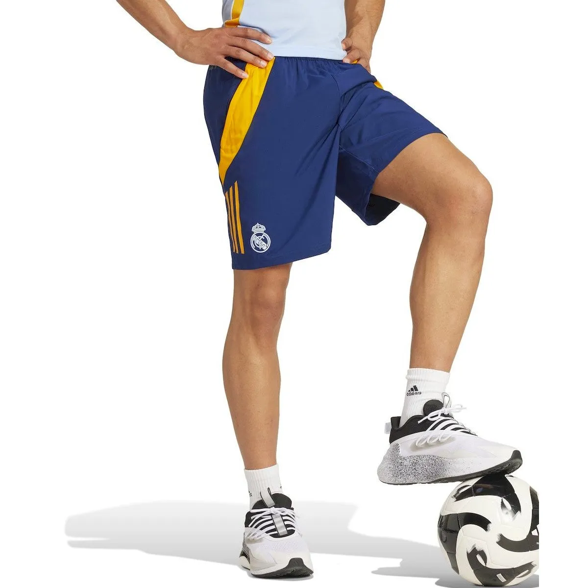 Real Madrid players training Soccer set 2024/25 - Adidas