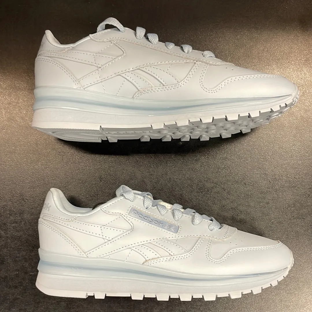 Reebok Athletic Shoes Women's Size 7