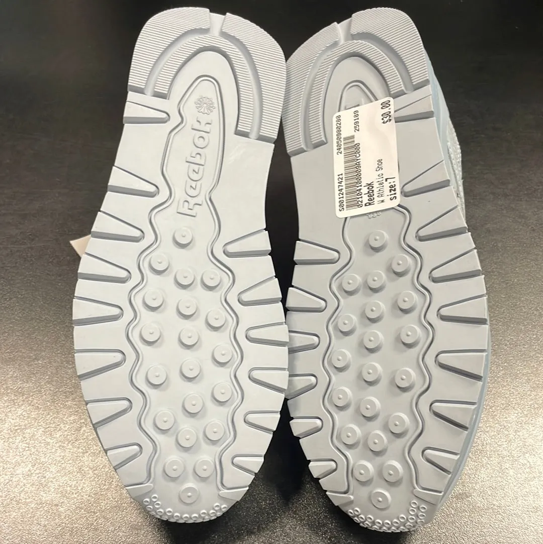 Reebok Athletic Shoes Women's Size 7