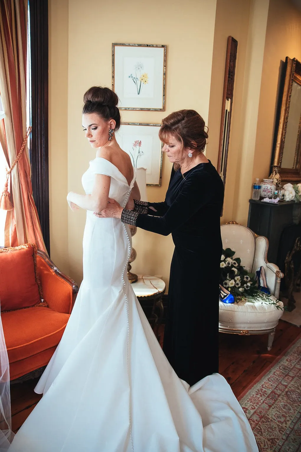 Simple Satin Trumpet Wedding Gown with Off-the-shoulder