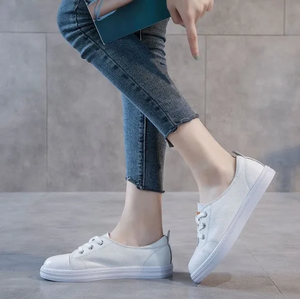 Small Size Lace Up Leather Sneakers AP181