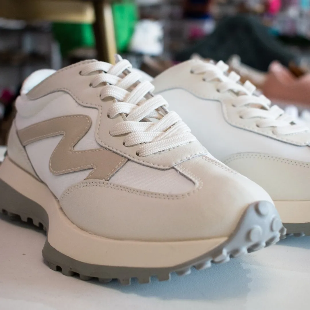Steve Madden Campo in white