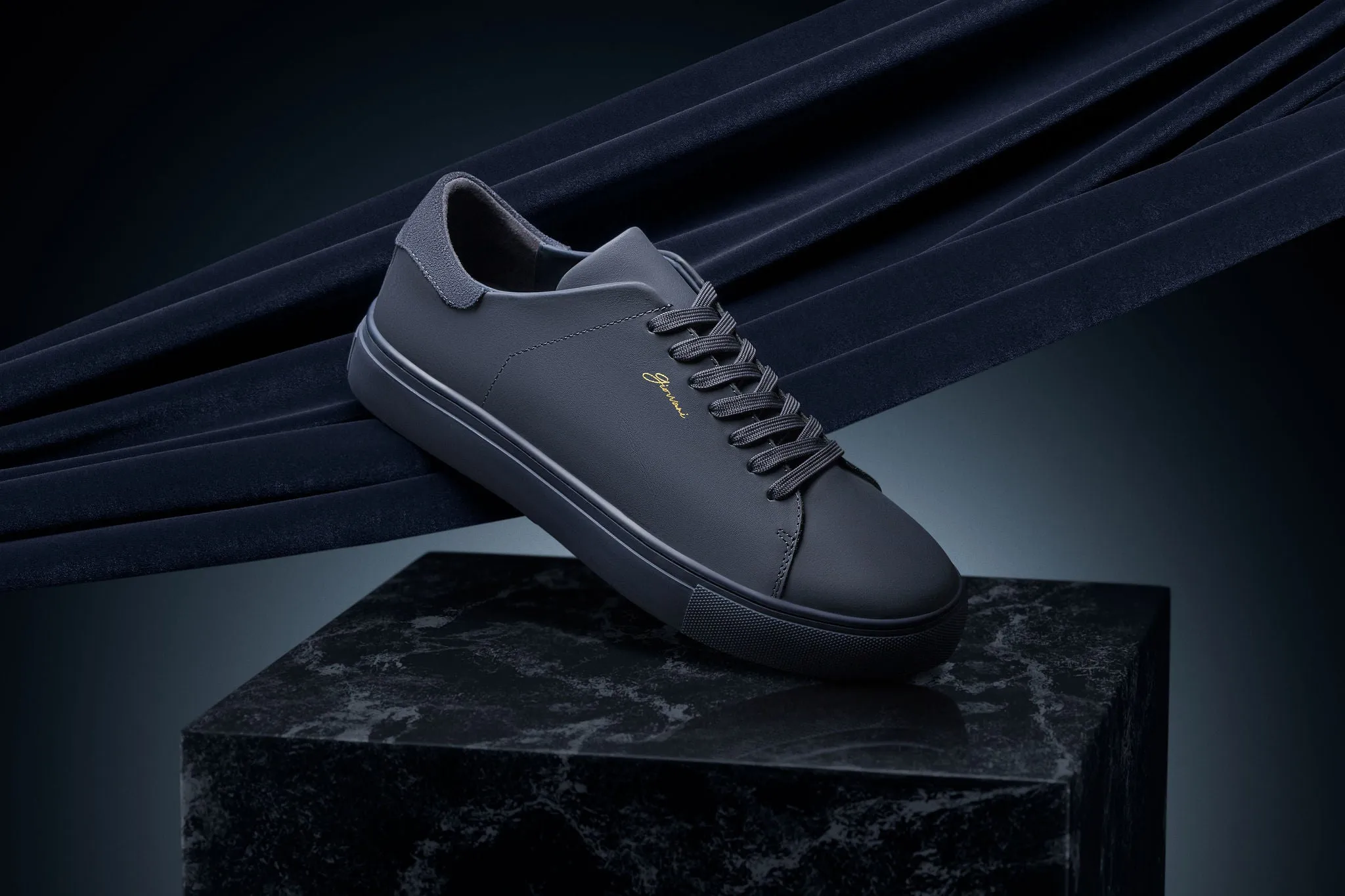 The Lorenzo - Blue Leather / Blue Sole
