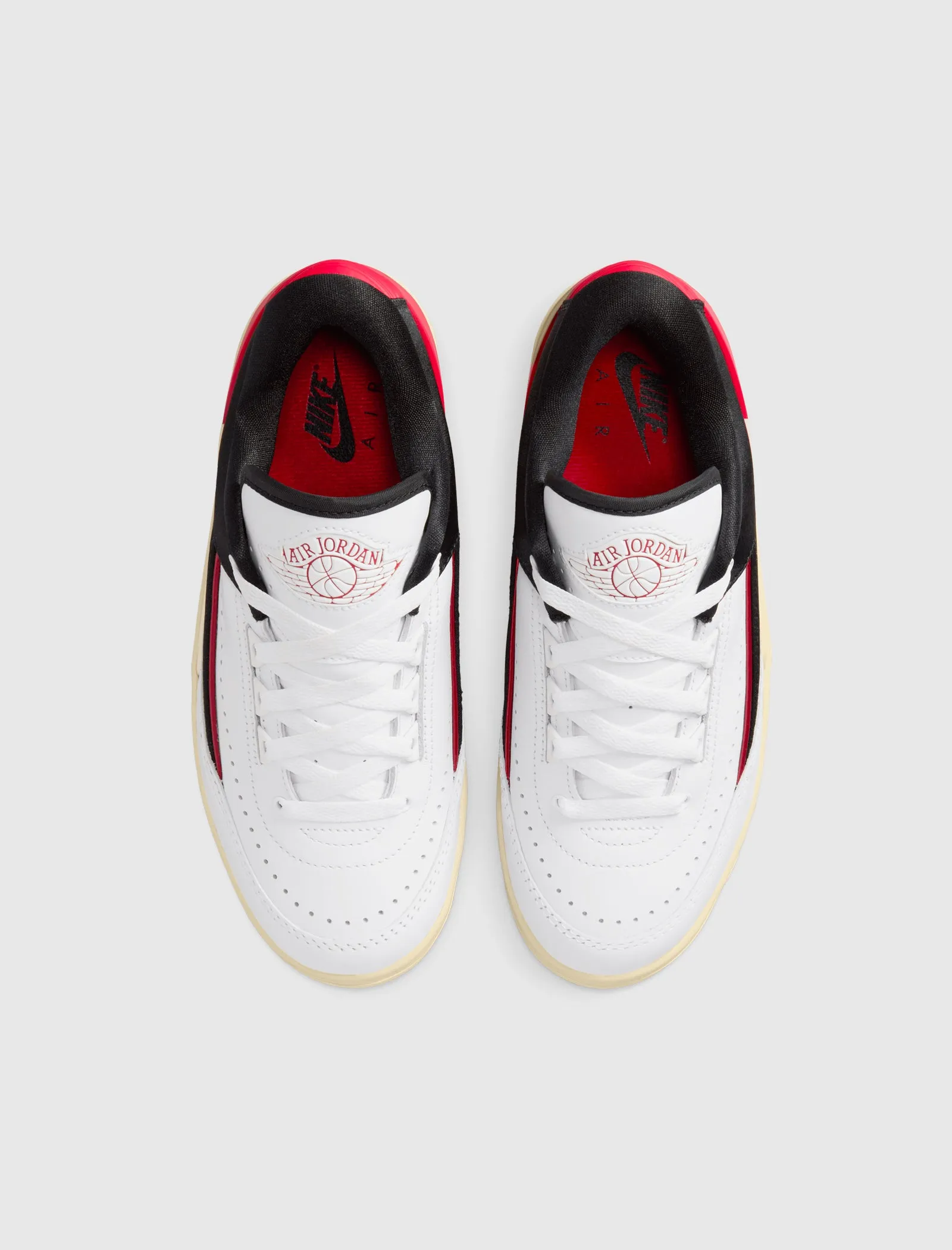 WOMEN'S AIR JORDAN 2 RETRO LOW "CHICAGO TWIST"