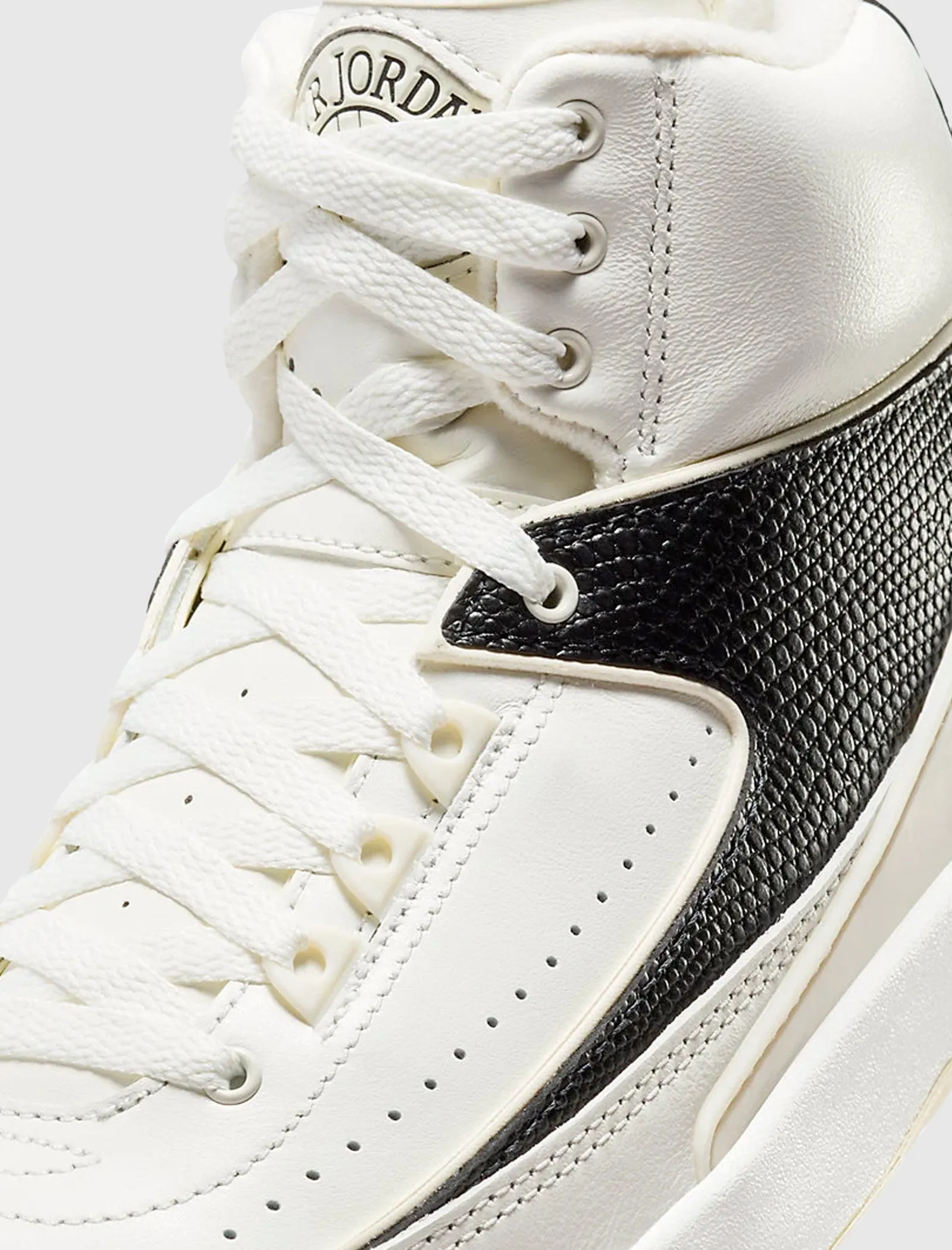 WOMEN'S AIR JORDAN 2 RETRO "SAIL"
