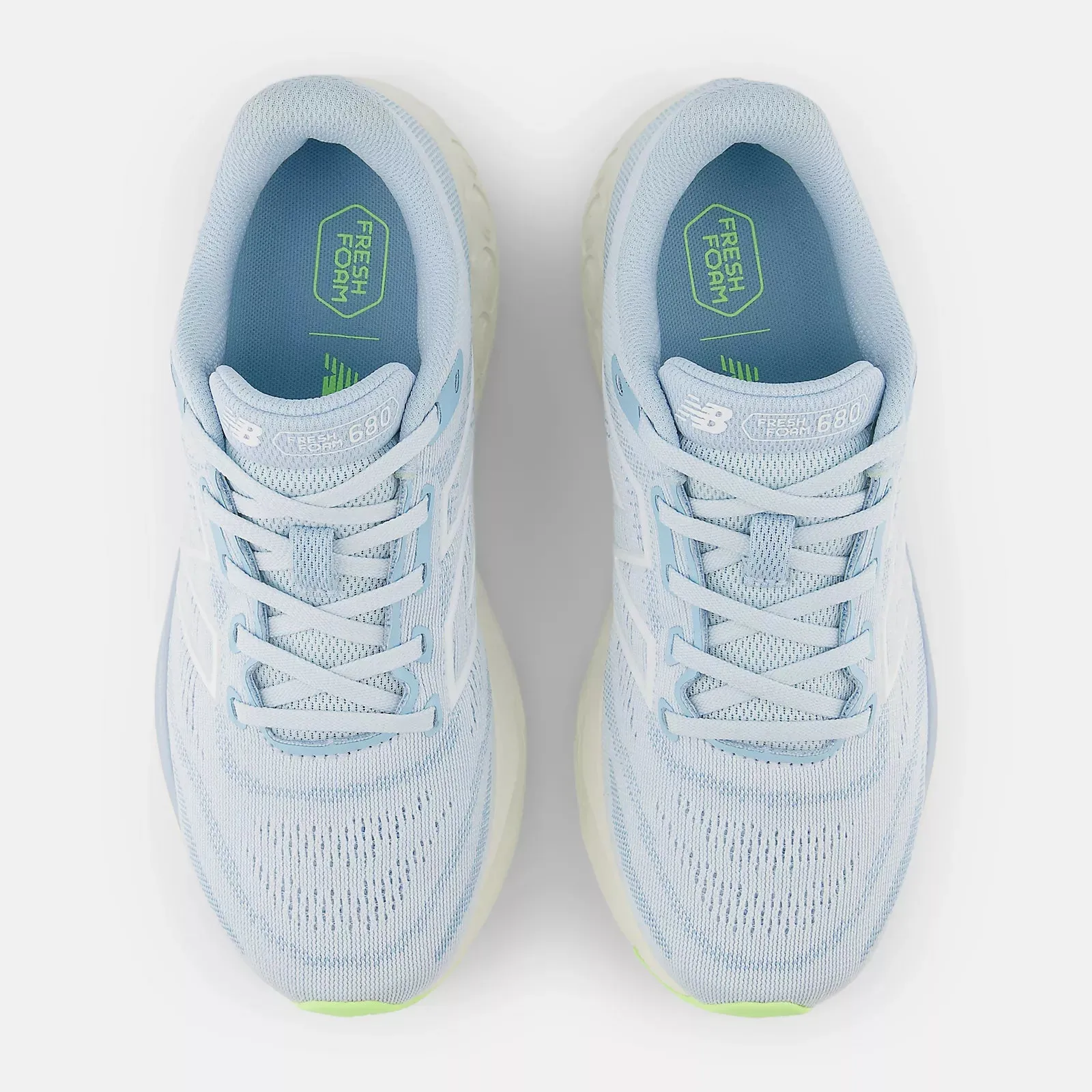 Women's Fresh Foam 680 V8 Running Shoes