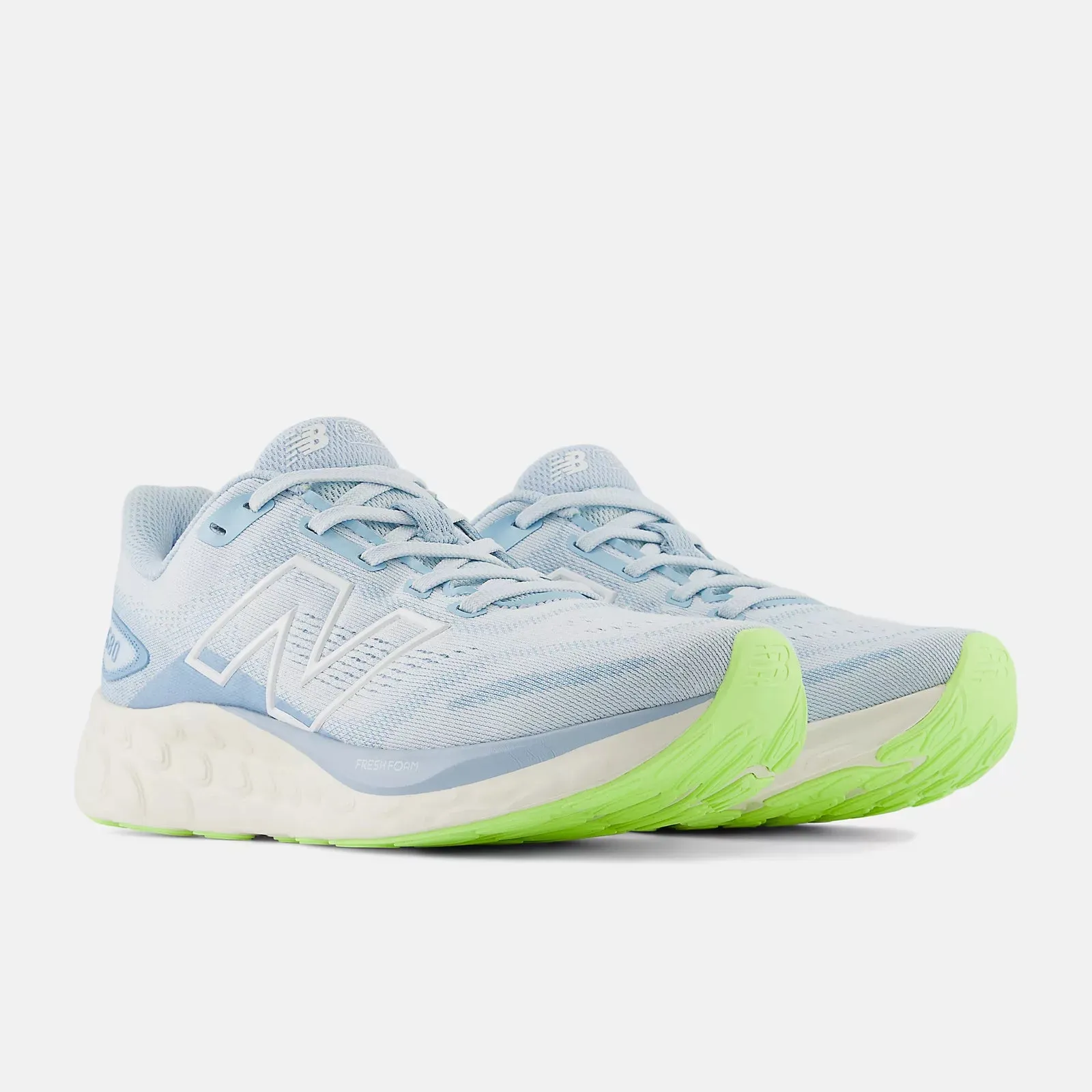 Women's Fresh Foam 680 V8 Running Shoes