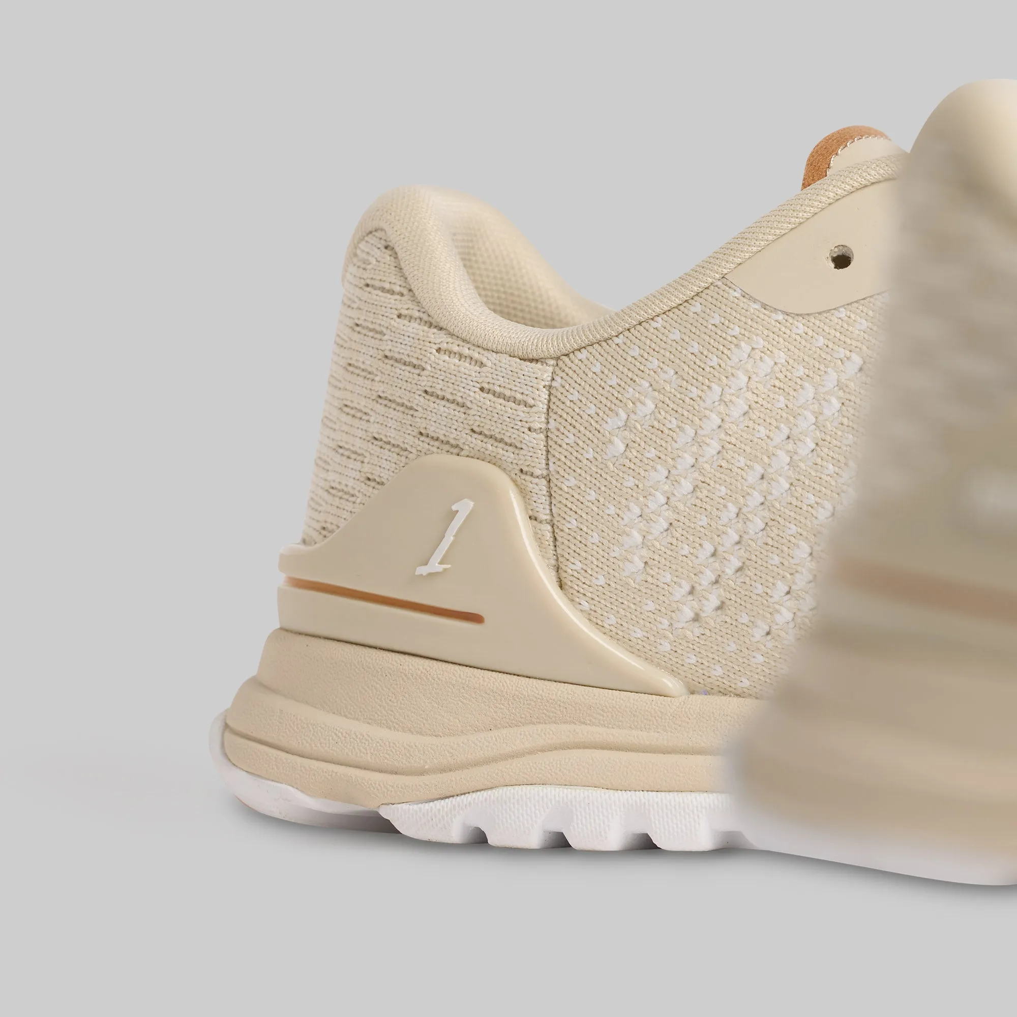 Women's Savage 1 (Oatmeal)